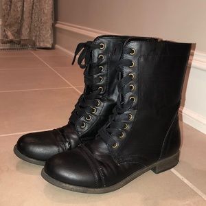 RAMPAGE combat boots